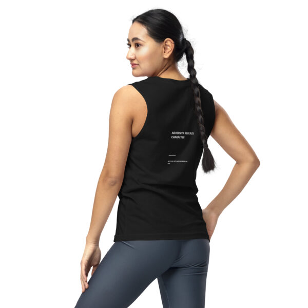 Camiseta sin mangas unisex - Forged in Adversity - Image 2