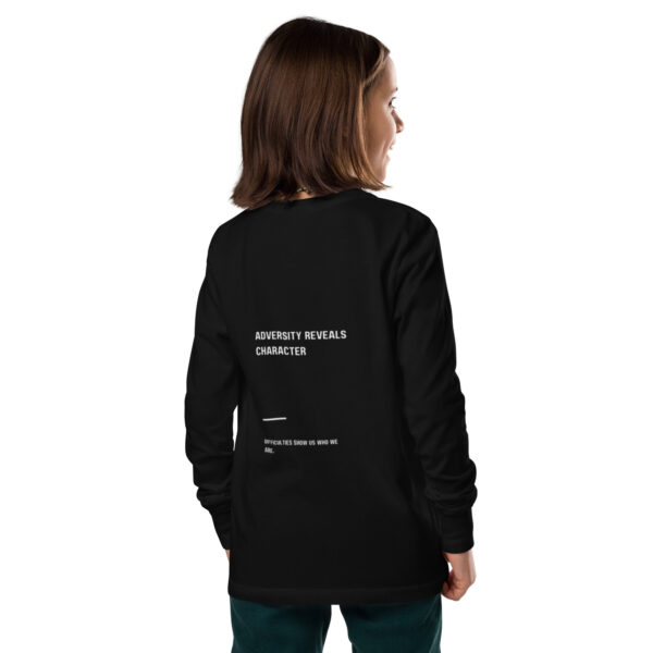 Camiseta manga larga adolescente - Forged in Adversity - Image 5