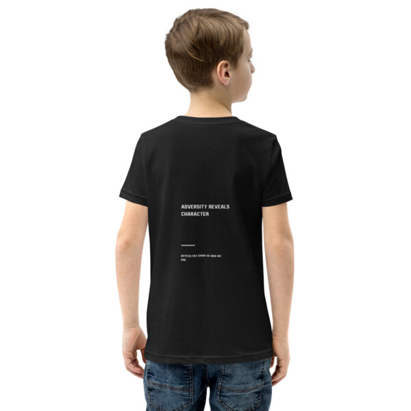 Camiseta de manga corta júnior - Forged in Adversity - Image 3