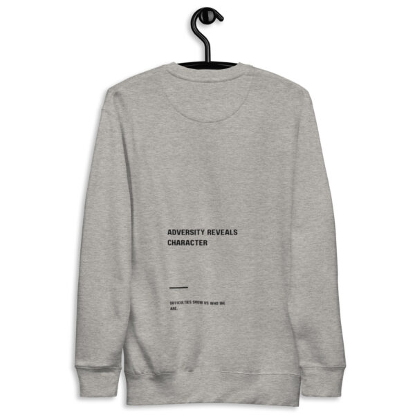 Sudadera gruesa unisex - Forged in Adversity - Image 6